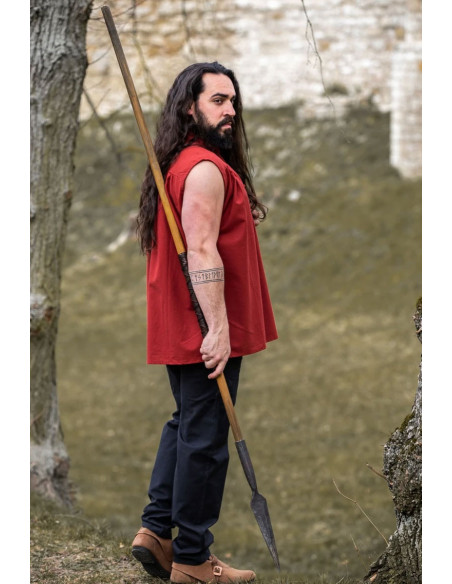 Sleeveless red medieval shirt, Louis... Sleeveless red medieval shirt, Louis...