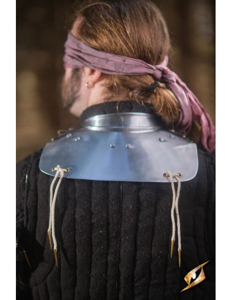 Gorget in polished steel Captain...