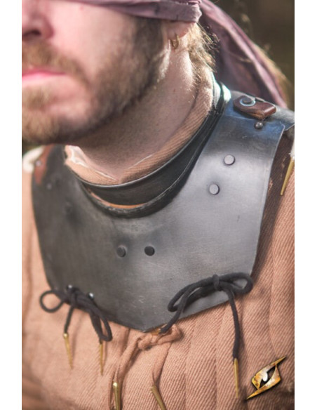 Gorget in black steel Captain series,...
