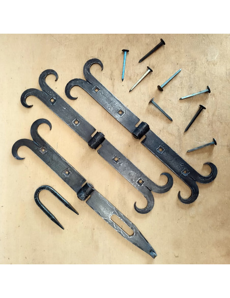 Set of 2 medieval forged mustache hinges