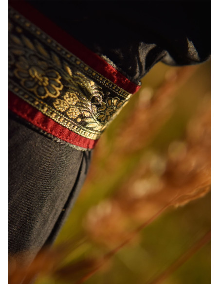 Medieval women's belt in fabric with...