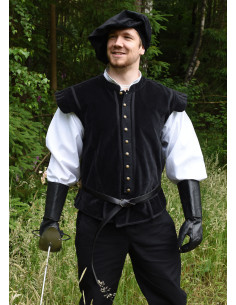 Víctor doublet in black velvet with buttons