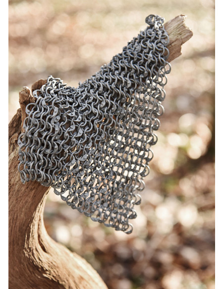 20 x 20 cm aluminum chain mail, edged...