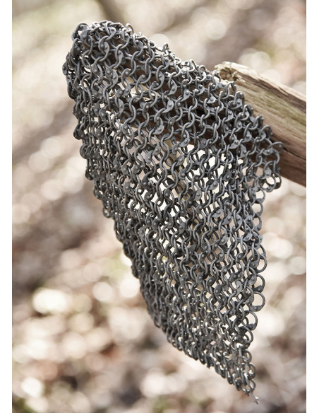 20 x 20 cm aluminum chain mail, edged...