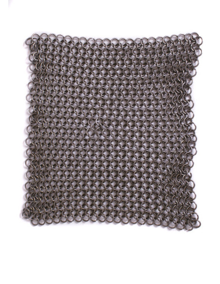 BTW chainmail 20 x 20 cm, ID 8 mm rings.