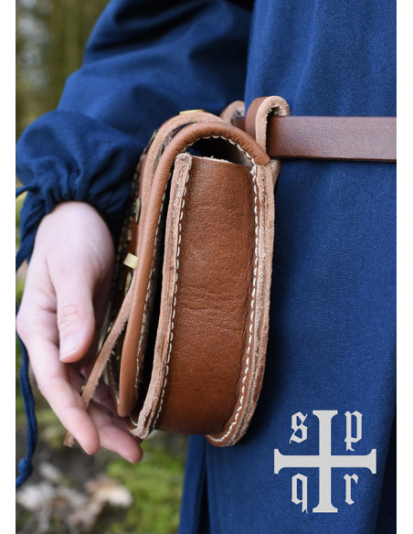 Viking leather bag model Tarsoly