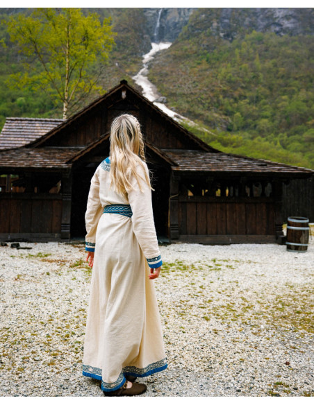 Viking dress model Lagertha, bicolor...