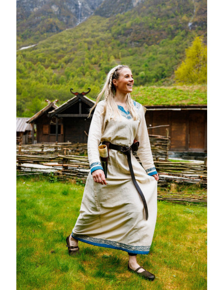 Viking dress model Lagertha, bicolor...