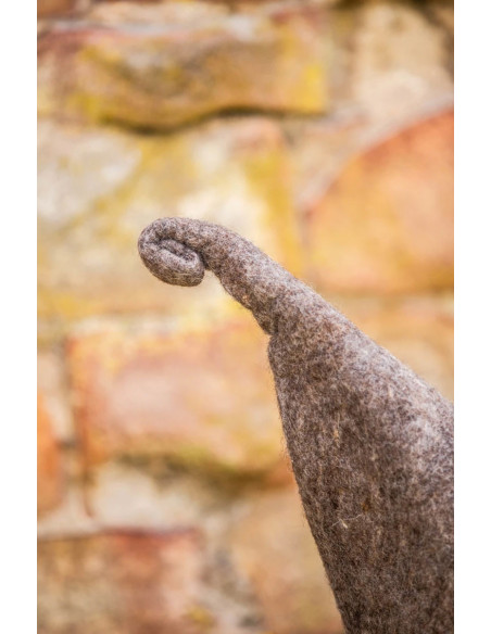 Glinda model witch hat, natural brown... Glinda model witch hat, natural brown...