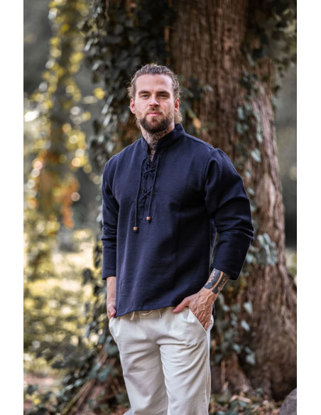 Thick medieval shirt with laces, black