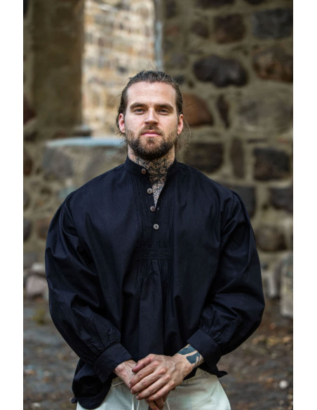 Oswald wide medieval shirt, black color Oswald wide medieval shirt, black color