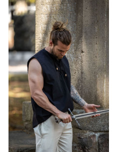 Sleeveless black medieval shirt, Jean model