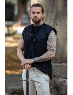 Sleeveless black medieval shirt, Jean model 2