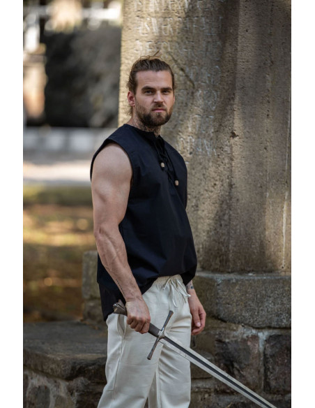 Sleeveless black medieval shirt, Jean...