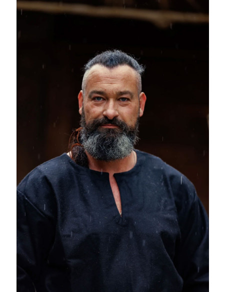 Olvisson Viking tunic, black wool