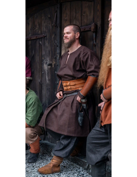 Olvisson Viking tunic, brown wool