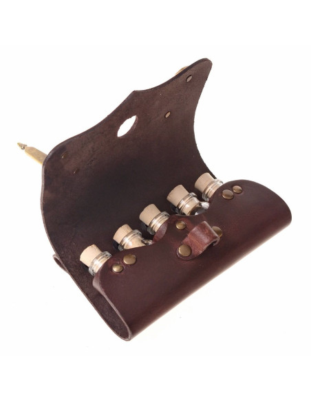 Leather bag of 5 potions with strap...