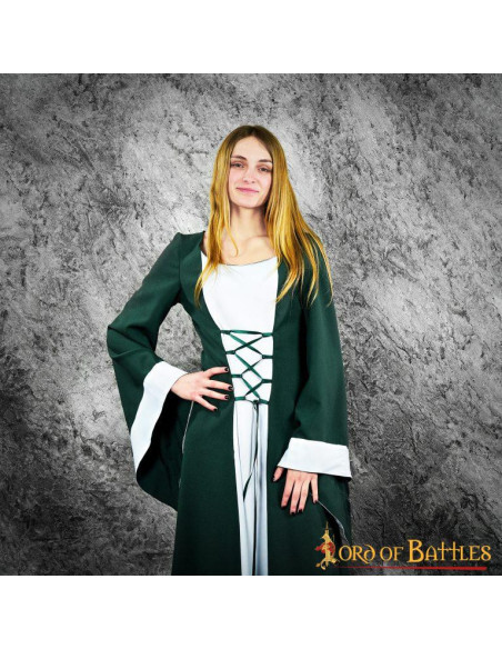 Zaida woman medieval dress