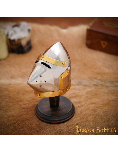 Mini Pig Face bacinete helmet, with...