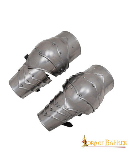 Full articulated medieval arm Knight