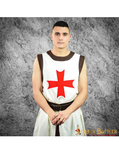 White Templar Knight tabard with red cross 2
