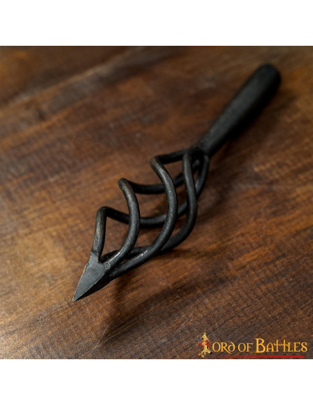 Functional medieval arrowhead, fire...