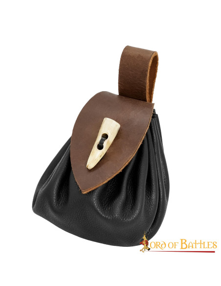 Leather belt bag The Adventurer Leather belt bag The Adventurer
