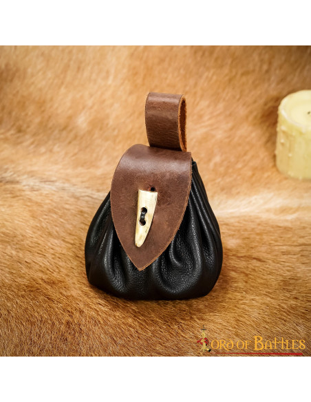 Leather belt bag The Adventurer Leather belt bag The Adventurer