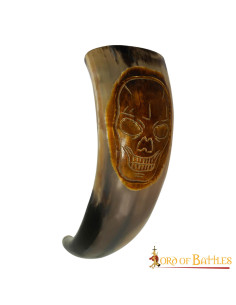 Pirate Raider drinking horn with skull