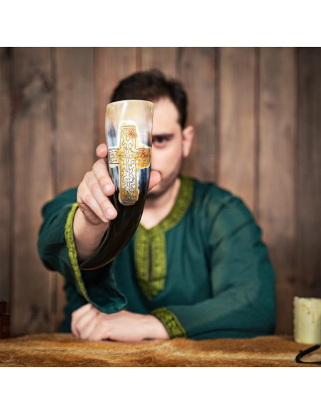 Viking horn with engraved cross,...