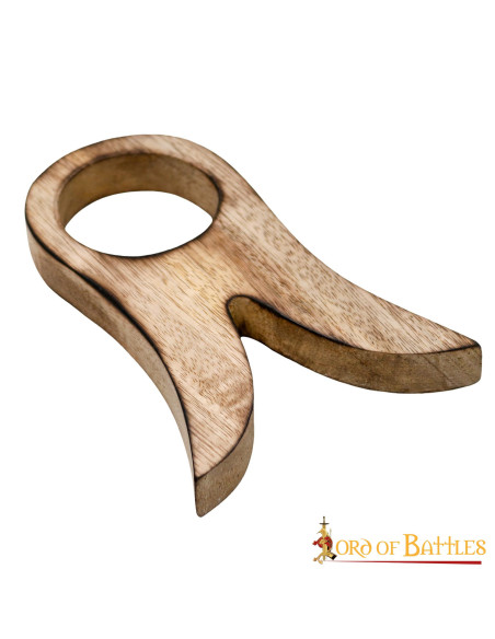 Wooden support for horn, 16 cm.