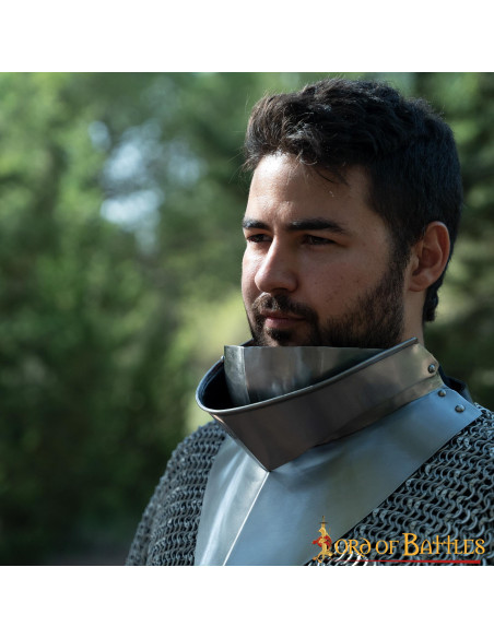 Medieval gorget with bib, XV century