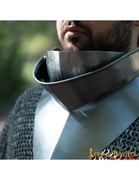 Medieval gorget with bib, XV century
