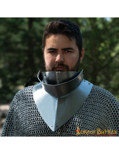 Medieval gorget with bib, XV century