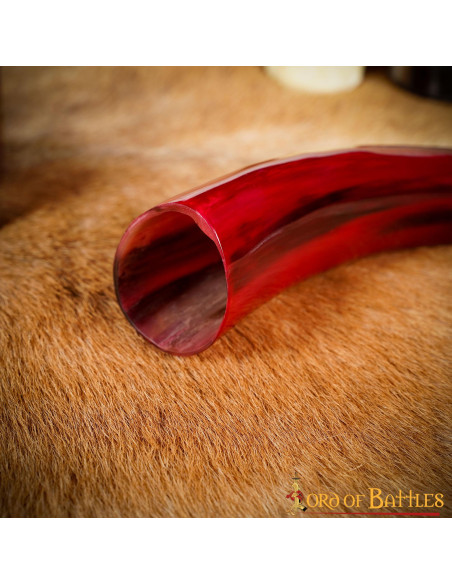 Red horn to drink in ox horn (400-500...