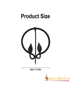 Medieval cloak brooch with leaf-shaped ends 2