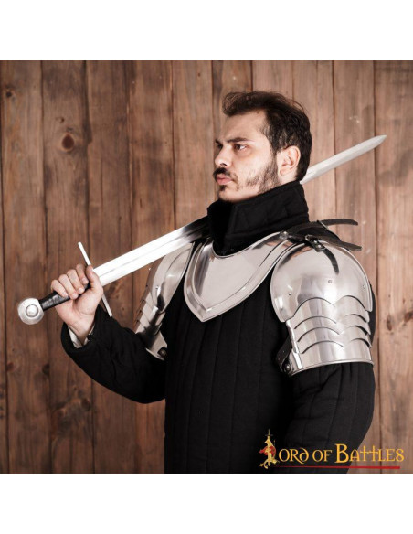 Functional medieval knight shoulder pads