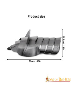 Medieval knight shoulder pads with blade breaker 2