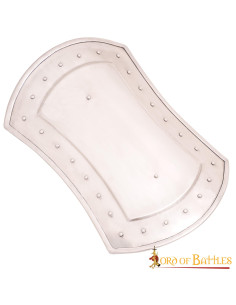 Medieval rectangular steel buckler (41x28.5 cm.)