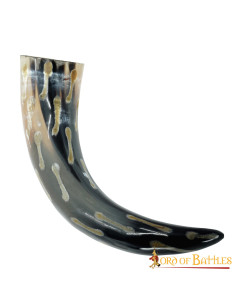 Ox horn with charred flecks, 400-500 ml