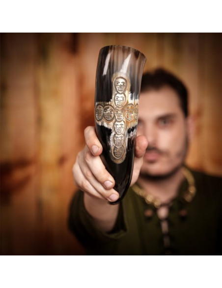 Viking drinking horn cross skull design
