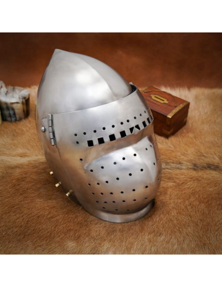Bacinete helmet with full visor from... Bacinete helmet with full visor from...
