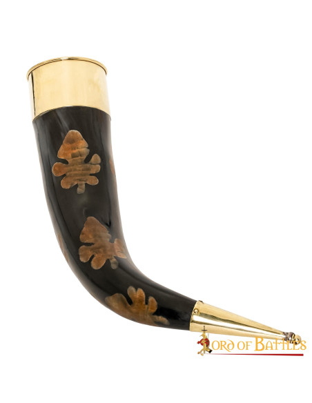 Drinking horn with charred flecks and...
