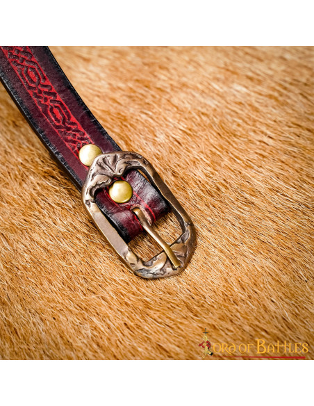 Garnet medieval belt with embossed... Garnet medieval belt with embossed...