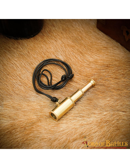 Extendable mini-telescope pendant