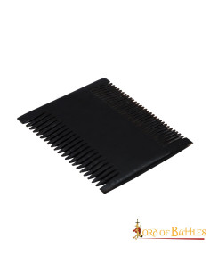 Medieval comb for women in ox horn 2