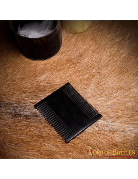 Medieval comb for women in ox horn