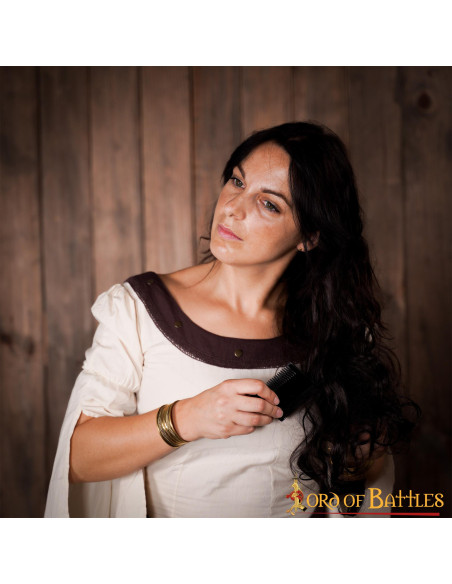 Medieval comb for women in ox horn