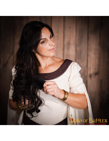 Medieval comb for women in ox horn