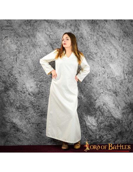 Medieval brocade tunic for women
